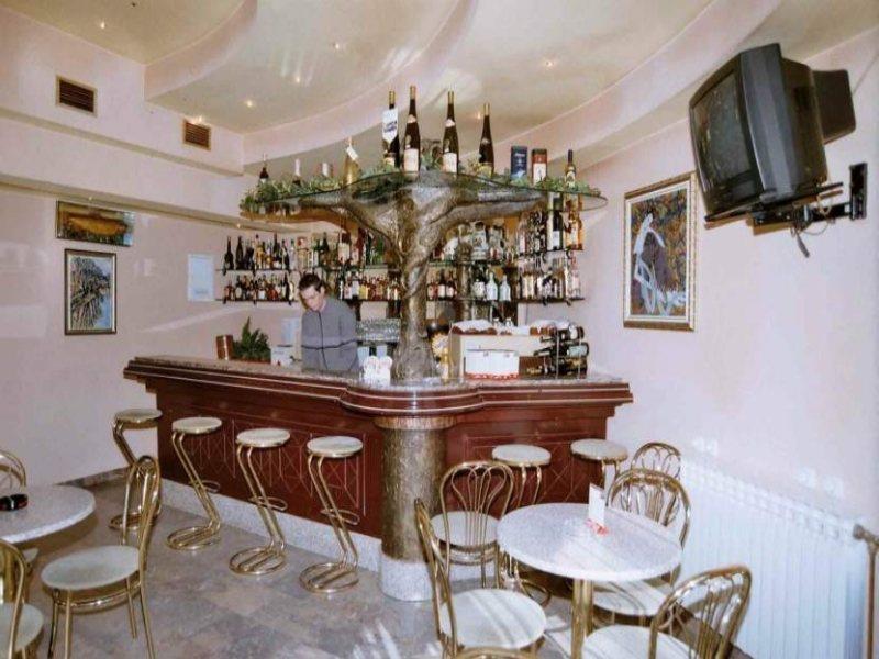 Ada S Hotel Bihac Luaran gambar